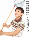 虫捕り男の子