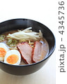 豚骨醤油ラーメン