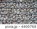 4400768