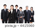 スーツを着た6人のビジネスチーム