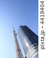 空に伸びるスカイツリー