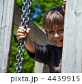 4439915
