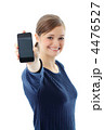 iPhone4と女性（フランス人）