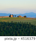 4516379