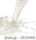 4535905