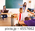 4557662