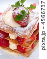イチゴケーキ