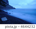 4644232
