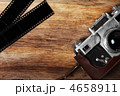 4658911