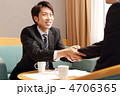 商談中のビジネスマン