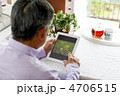 タブレットパソコンとシニア