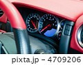 スポーツカーのダッシュボード