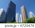 新宿の超高層ビル