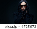4725672