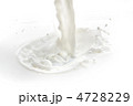 4728229