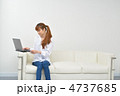 リビングでパソコン