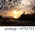 タナ・ロットの夕日
