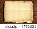 4762821