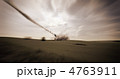 4763911