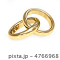 4766968