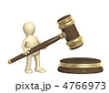 4766973
