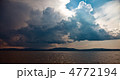 4772194