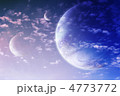 4773772