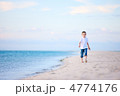 4774176