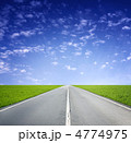 4774975