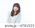 若い女性