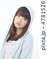 若い女性