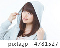 若い女性