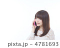 若い女性（スマホ）