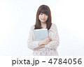 若い女性（タブレット）