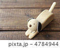 木製の犬