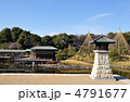 冬の白鳥庭園　常夜燈と清羽亭