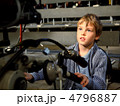 4796887