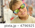 4796925
