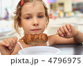 4796975