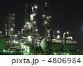 四日市の工場の夜景