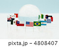 地球を囲む世界の国旗