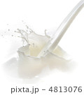 4813076