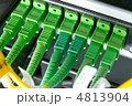 4813904