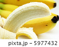 バナナ 5977432