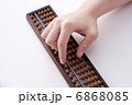 6868085