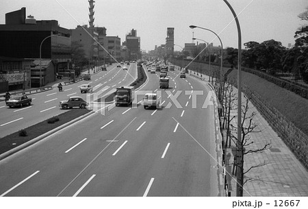 昭和の風景・赤坂見附・R246　昭和4３年 12667