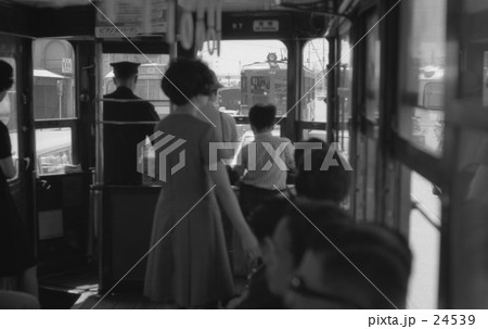 さよなら玉電・渋谷駅ホームの行先表示器 24539