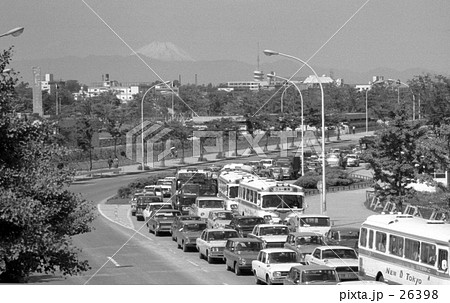 原宿・ 国立代々木競技場より富士山を望む 原宿・ 国立代々木競技場より富士山を望む 26398