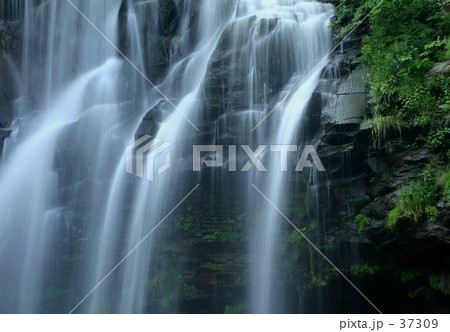 アシリベツの清流を浴びて 37309