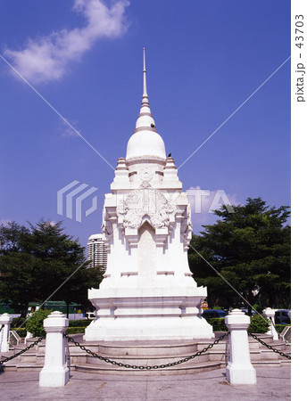 第一次世界大戦戦没者記念塔 43703